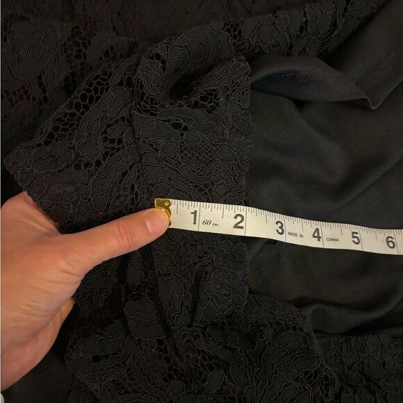 Miami Black Lace Short Sleeve Romper Size Small - Picture 11 of 11